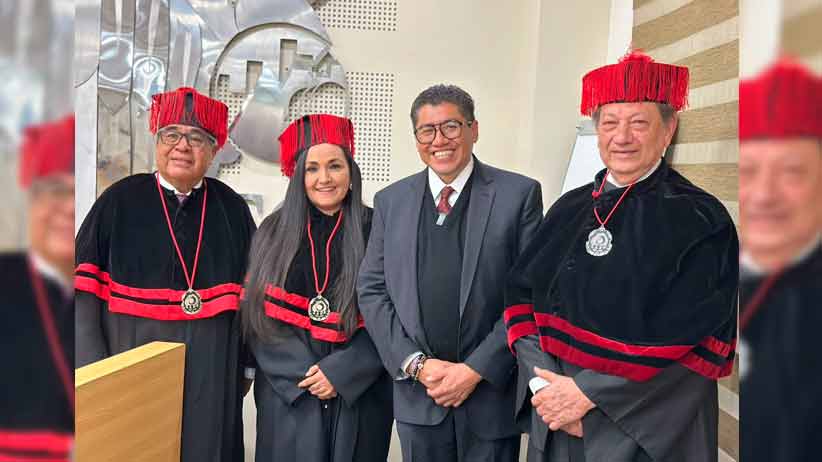 El Senador Saúl Monreal Ávila recibe título de Doctor en Administración Pública con Mención Honorífica