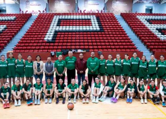 Recibe Pepe Saldívar en el Auditorio de la Presidencia Municipal de Guadalupe a basquetbolistas de la Pre-Selección Mexicana Femenil U17