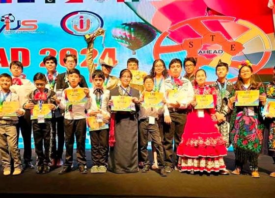 Dos estudiantes de Zacatecas se coronan campeones mundiales en la Olimpiada de Matemáticas en Turquía