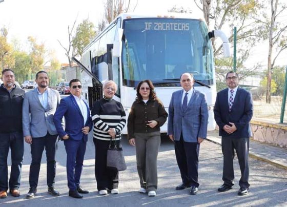 Entrega Ómnibus de México autobús en comodato para fortalecer trabajo de SEDIF en beneficio de Zacatecas