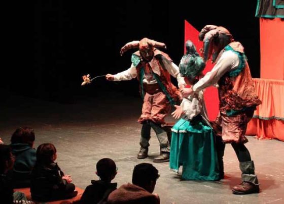 Obras de teatro, música en vivo, activación física, baile y más, integran programa del Festival Medieval Día de la Familia