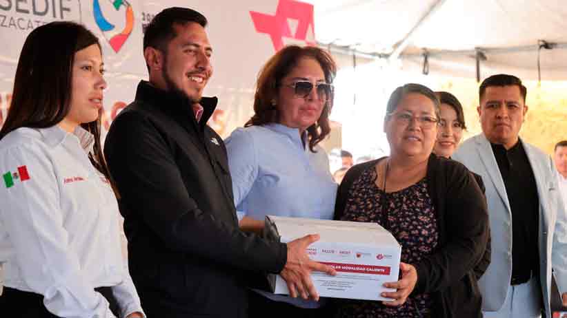 Acerca Gobierno de Zacatecas miles de beneficios a familias de Genaro Codina
