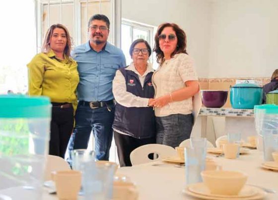 Lleva Gobierno de Zacatecas a El Salvador equipamiento para comedor escolar