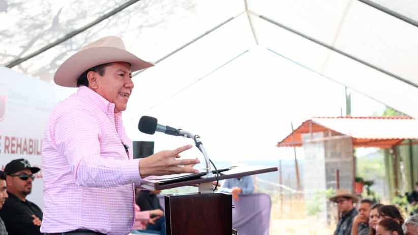 Cumple Gobernador David Monreal con el rescate carretero; rehabilita 7 kilómetros de superficie en El Jagüey, Villanueva