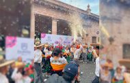 Con colorido desfile y un rotundo éxito, concluye el Festival Zacatecas del Folclor Internacional (FZFI) 2025