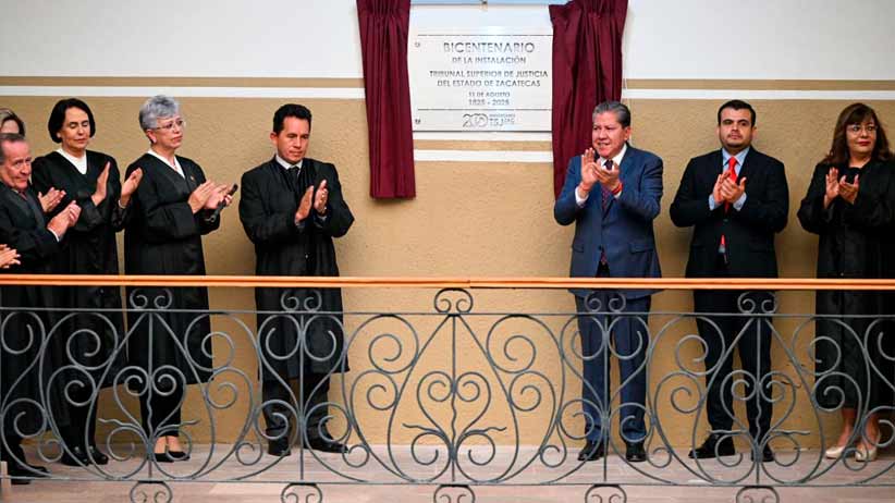 Encabeza Gobernador David Monreal conmemoración de los 200 años de la instalación del TSJEZ