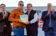 Anuncia Gobernador David Monreal regularización total de concesiones y apoyos históricos a taxistas