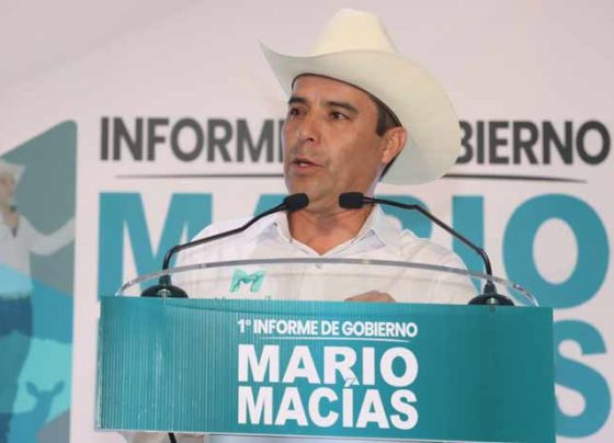 Rinde Mario Macías Zúñiga su Primer Informe de Gobierno