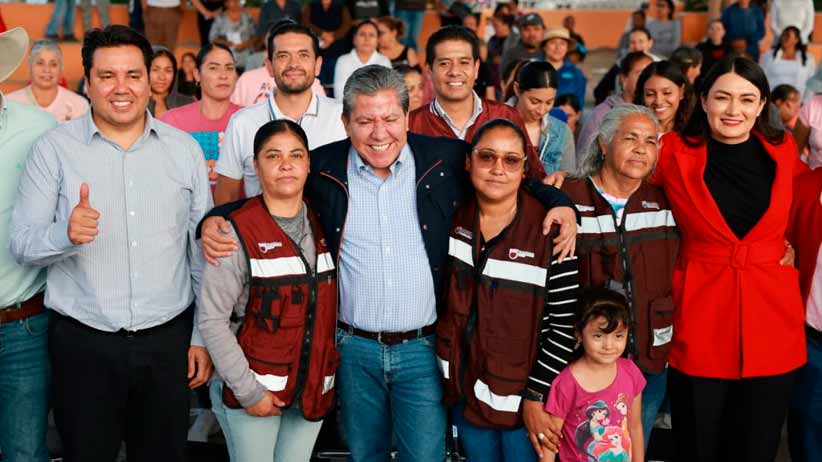 Distribuye Gobernador David Monreal apoyos alimentarios de Corazón Contento a 250 familias de Puebla del Palmar y Las Mercedes, en Fresnillo