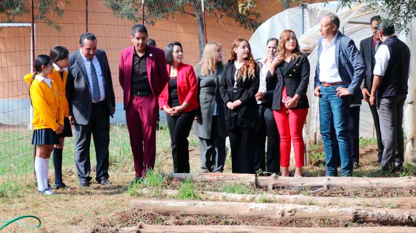Inaugura Gobierno de Zacatecas huerto pedagógico y micro invernadero en Escuela Primaria Modelo de Calera