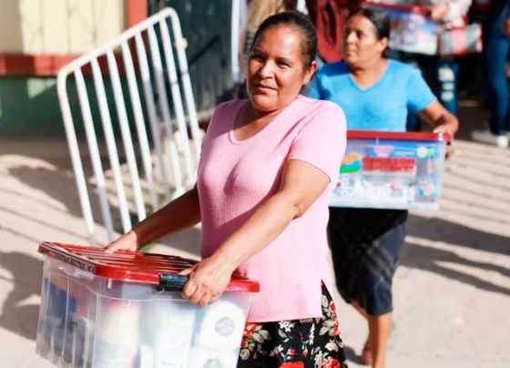 En el Día Internacional de las Mujeres Rurales, Gobernador David Monreal beneficia a familias de Río Grande con apoyos alimentarios