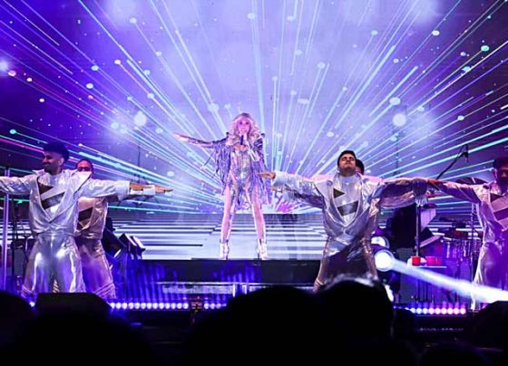 Envuelve Yuri al Festival de Día de Muertos Zacatecas 2025 con su tour Icónica