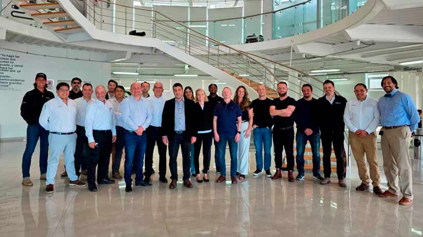 Inicia Gobierno de Zacatecas instalación de decoraciones para Festival de Luces