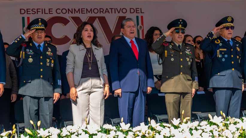 Preside Gobernador David Monreal desfile cívico-deportivo en conmemoración de 115 aniversario de la Revolución Mexicana