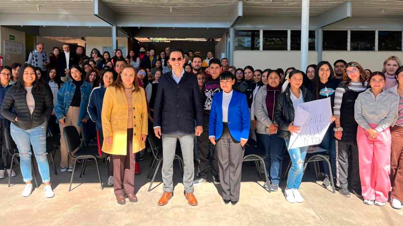 Firman convenio de colaboración Gobierno de Zacatecas y escuela de Trabajo Social