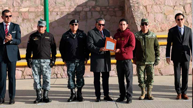 Reconoce Gobierno de Zacatecas a primer graduado del programa Reconecta con la Paz