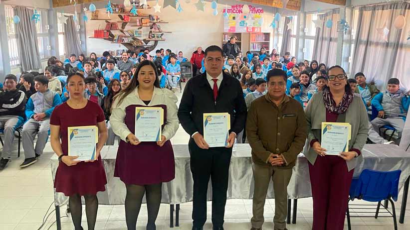 Fiscalía continúa prevención digital en fresnillo con 