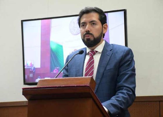 Diputado Santos González presenta iniciativa para incorporar la salud mental en la educación de Zacatecas