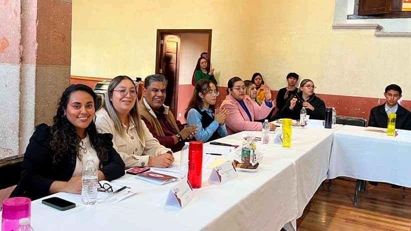 Ramiro Hinojosa abre Cabildo a las juventudes y fortalece participación ciudadana en Sombrerete