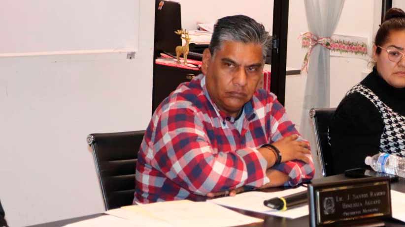 Aprueba Cabildo licencia de Ramiro Hinojoza