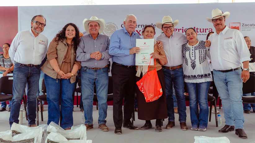 Arranca Gobernador David Monreal ciclo de producción primavera-verano 2026 con entrega de apoyos al campo