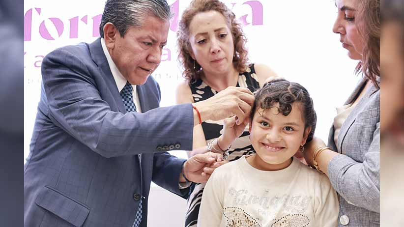 Cuando se suman voluntades se cambian destinos; agradecen familias a Gobernador David Monreal por Jornadas de Implantes Cocleares