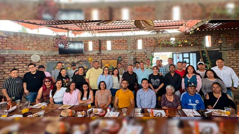 Santos González reafirma trabajo territorial en colonias de Zacatecas y Vetagrande