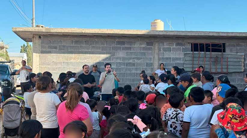 Santos González reafirma trabajo territorial en colonias de Zacatecas y Vetagrande
