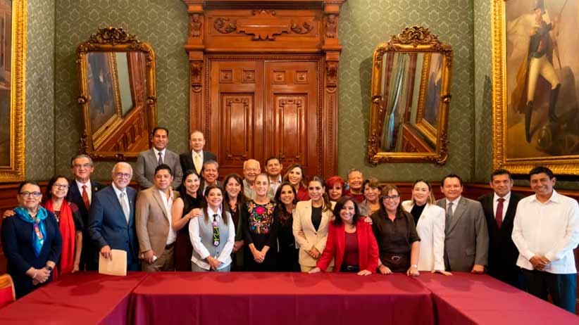 Asiste Gobernador David Monreal a reunión de evaluación del IMSS-Bienestar con la Presidenta Claudia Sheinbaum