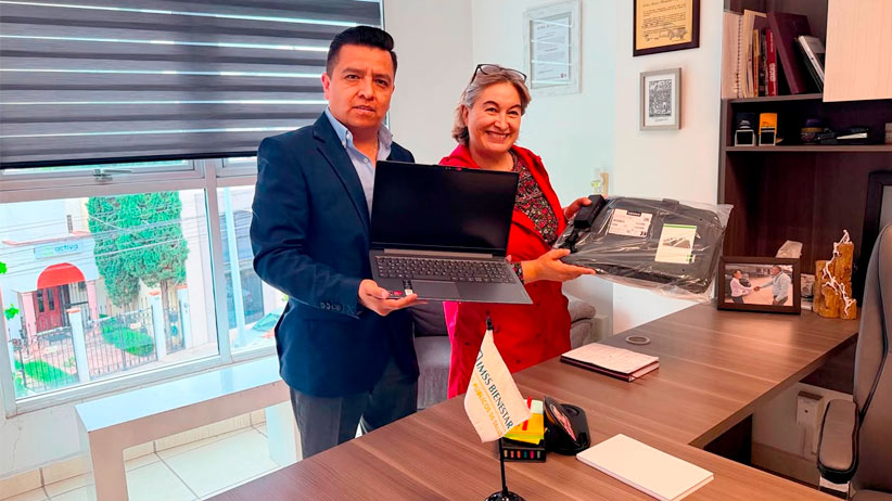 Fortalece Gobierno de Zacatecas atención médica, con entrega de equipo de cómputo a Fundación ALE