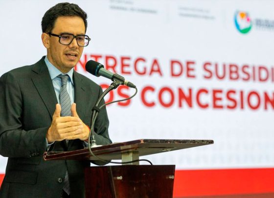 Con subsidios, beneficia Gobernador David Monreal a nuevos concesionarios del transporte público