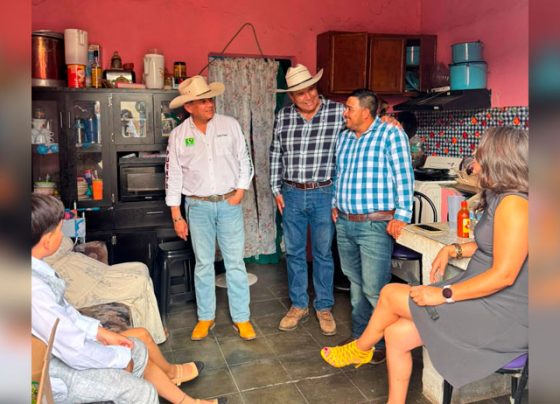 Carlos Puente reconoce tradiciones que refuerzan la unidad y los lazos comunitarios