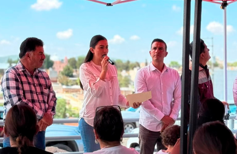 Brinda Gobierno de Zacatecas más calles dignas para las familias de Morelos