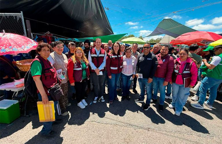 Implementa IZEA estrategia permanente de entrega de certificados en las siete coordinaciones del estado