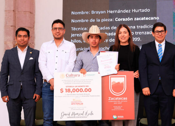 Entrega Gobierno de Zacatecas XV Gran Premio Estatal de Arte Popular