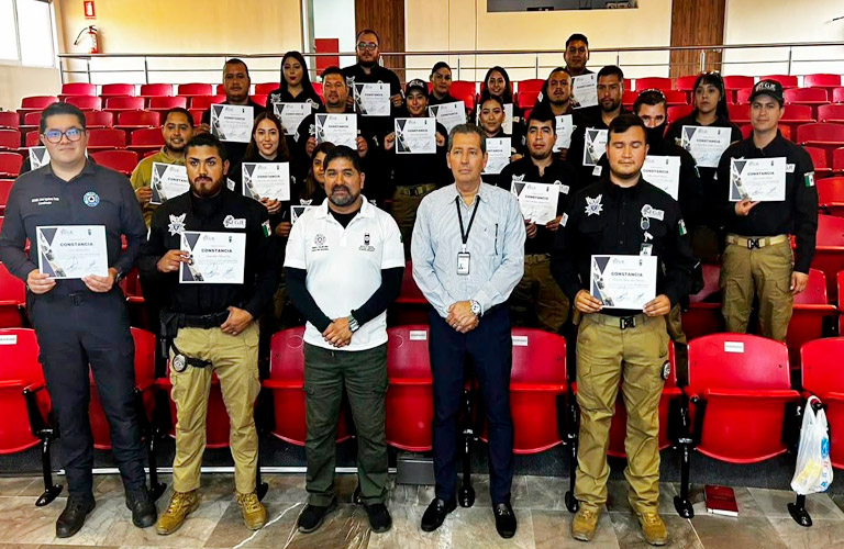 Fortalece FGJEZ capacitación de su personal operativo con taller de medicina táctica