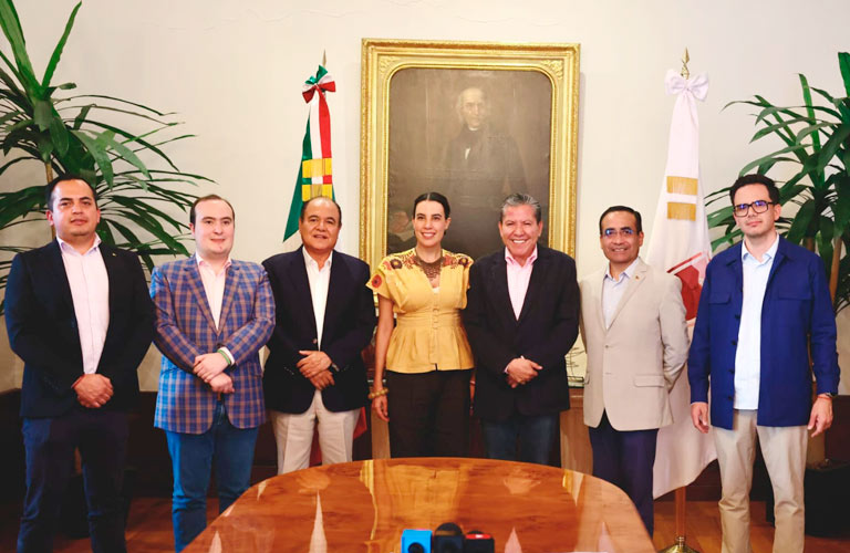 Fortalece Gobernador David Monreal conectividad aérea de Zacatecas con nuevo vuelo a Ciudad de México