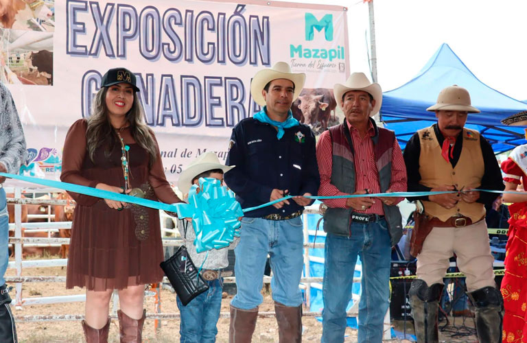 Mazapil fortalece al campo durante la FEREMAZ 2026 con entrega de apoyos a productores