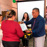 Impulsa Ramiro Hinojoza la autonomía económica de las mujeres en Sombrerete