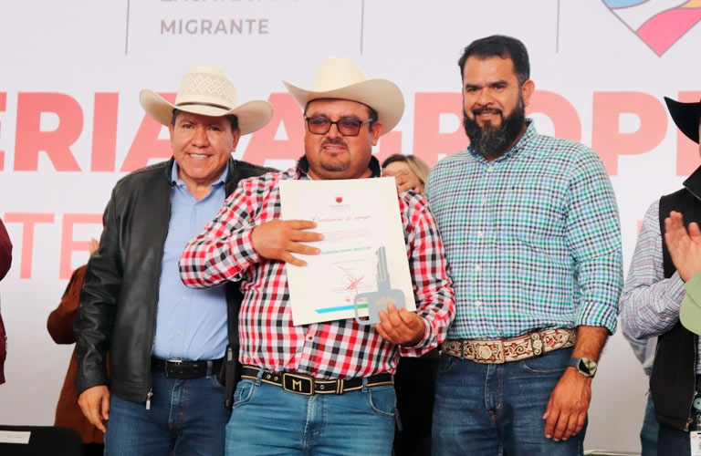 Robustece Gobierno de Zacatecas política pública migratoria