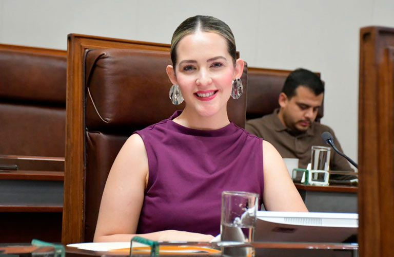 Propone Karla Estrada reforma educativa para frenar la deserción por embarazo y maternidad