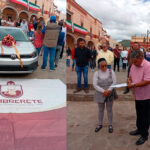 Entrega el gobierno municipal de Sombrerete automóvil virtus 2026 a contribuyente cumplida
