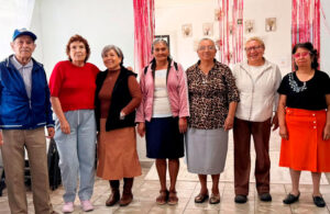 Gobierno del Prof. José Luis Martínez López lidera acciones de salud y bienestar integral para adultos mayores en el mes rosa
