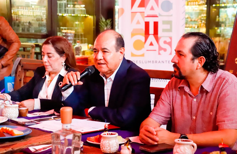 Promueve Gobierno de Zacatecas oferta turística en Guadalajara con Festival Internacional de Teatro de Calle 2026