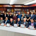 En el día del sombreretense radicado en la capital, Ramiro Hinojoza Aguayo encabeza homenaje a expresidentes municipales