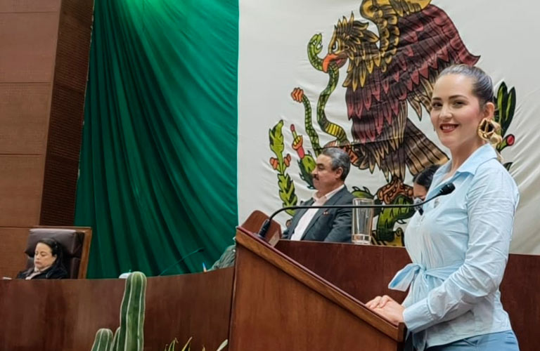 Karla Estrada activa puente legislativo para respaldar la marcha del Sector Salud