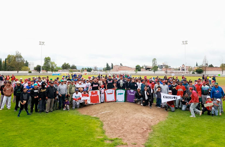 Promueve Gobierno de Pepe Saldívar el deporte con Inauguración de la Liga municipal de Béisbol de Guadalupe