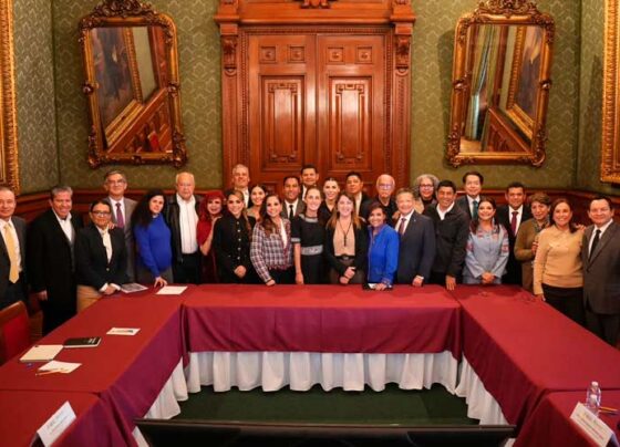 Participa Gobernador David Monreal en reuniones con la Presidenta Claudia Sheinbaum para analizar avances en programas de vivienda y salud