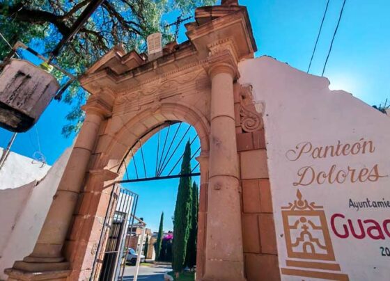 Refuerza Gobierno de Pepe Saldívar limpieza y mantenimiento a panteones