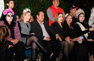 Calera se inunda de tradición, color y vida en su emblemático Desfile de Día de Muertos